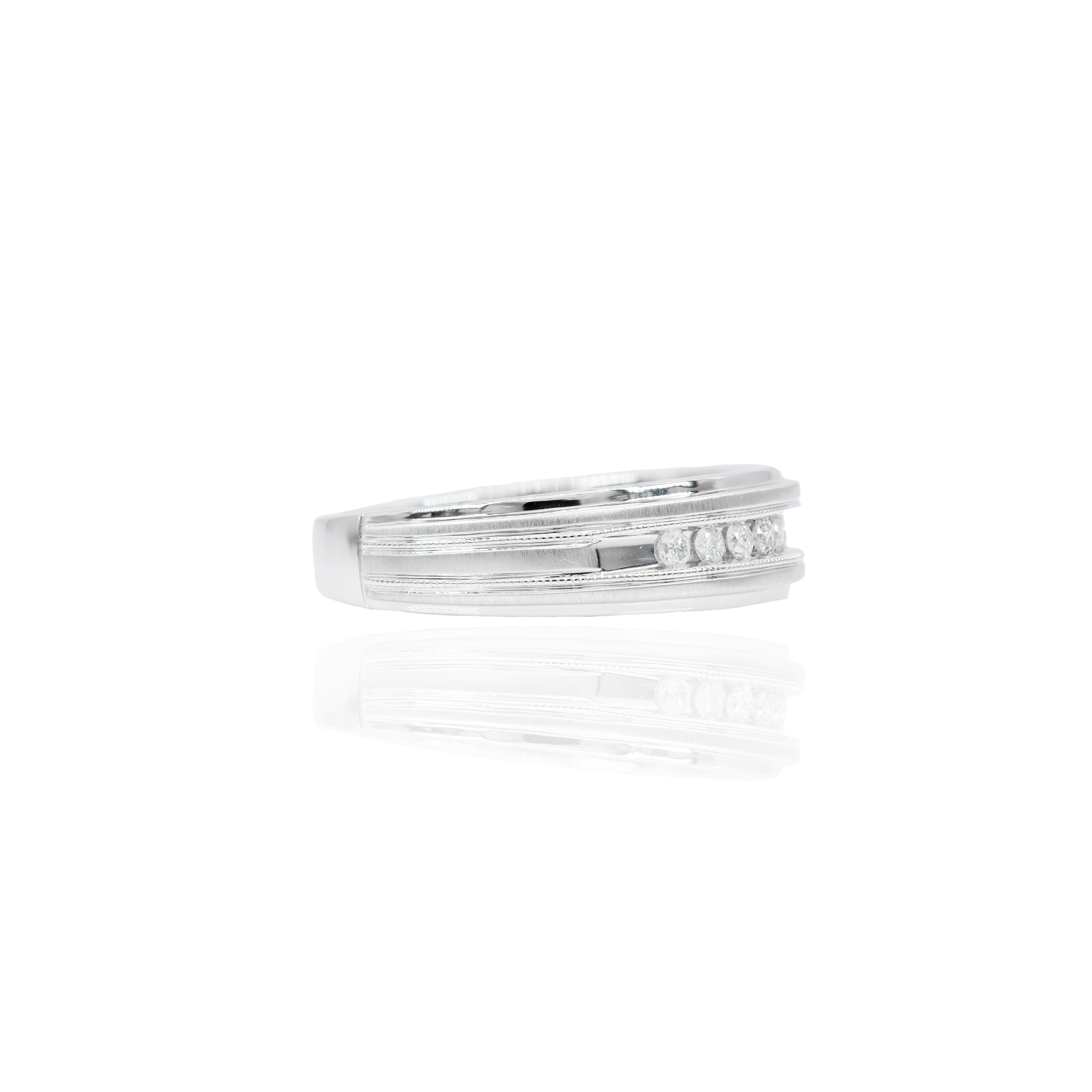 One Row Diamond Men's White Gold Band Ring