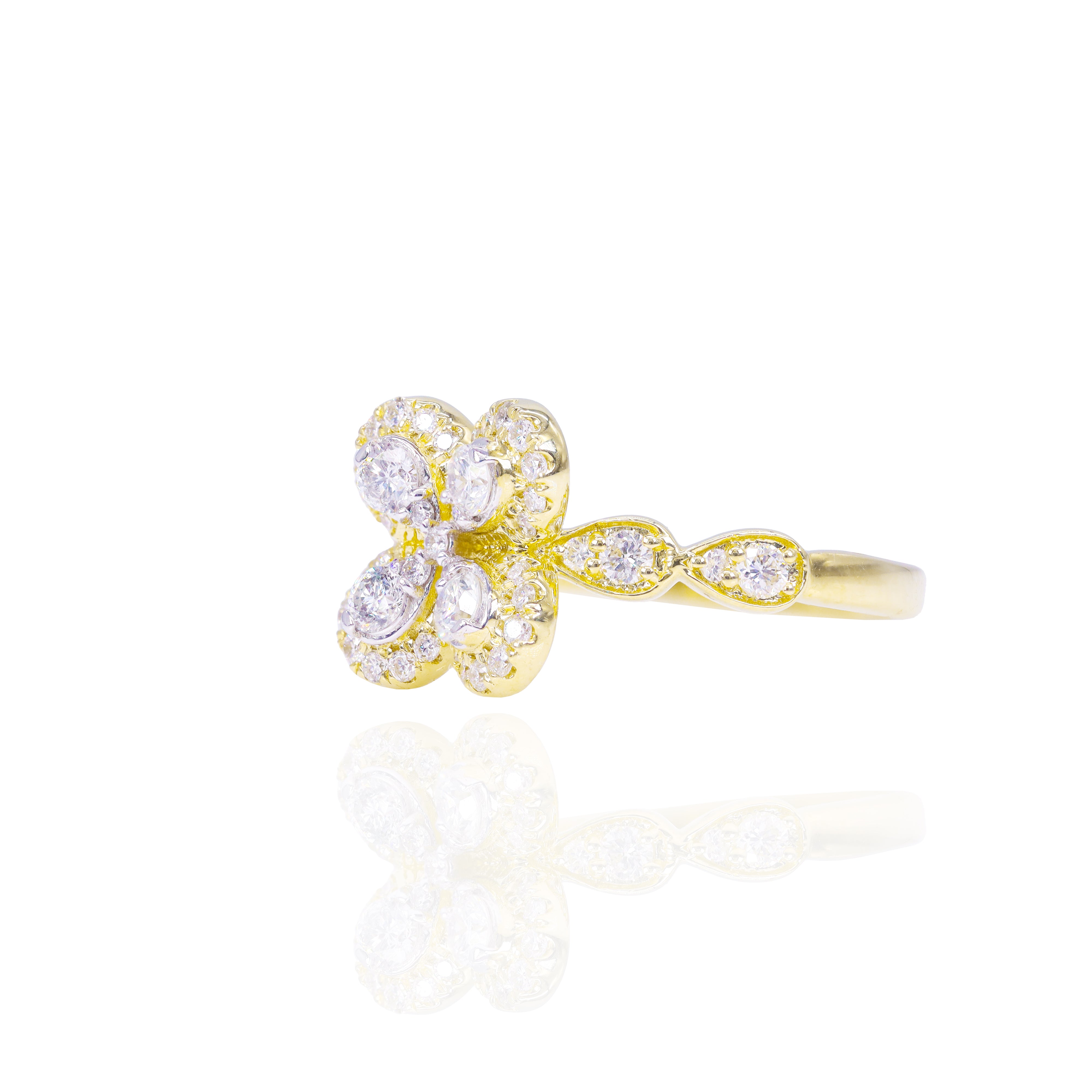 Clover Diamond Ring