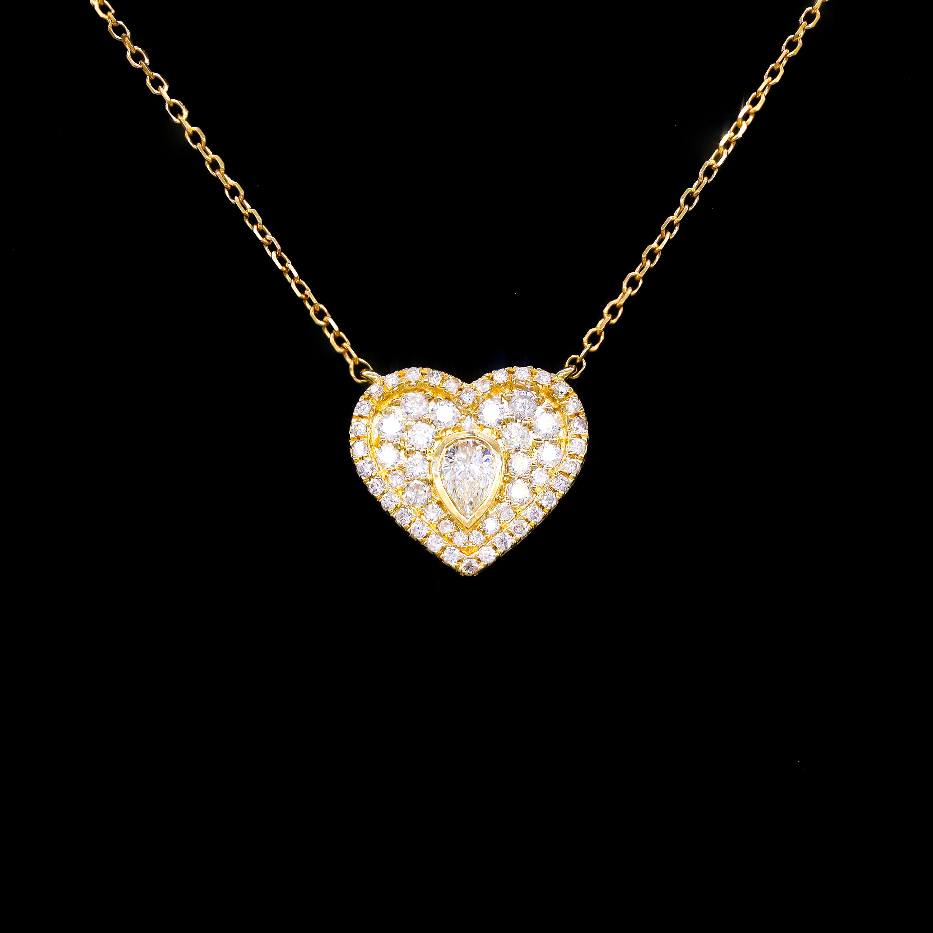 20 Pointer Pear Shape Diamond Heart Pendant with Chain