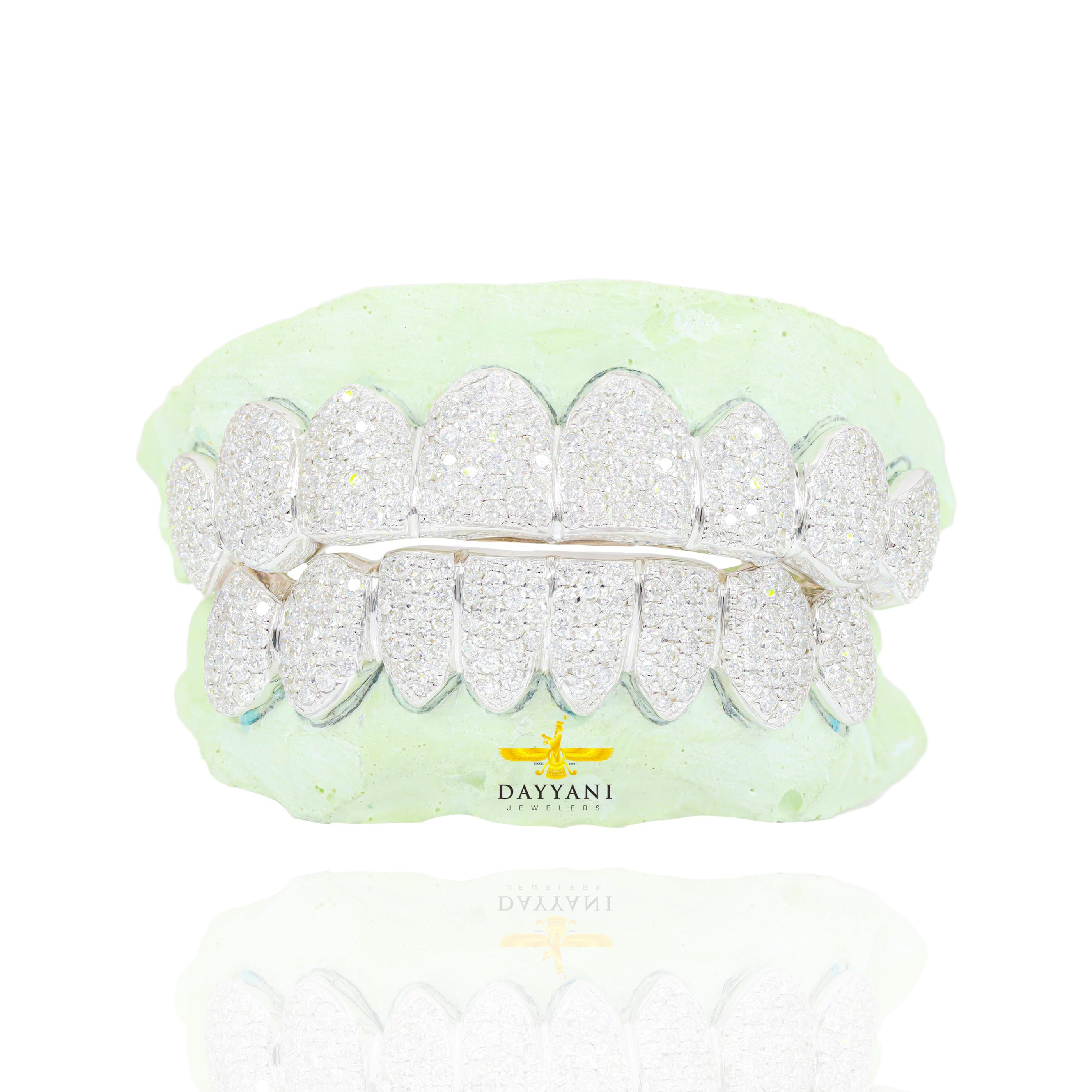 Custom SI Clarity Natural Diamond Gold Grillz (ZigZag Setting)