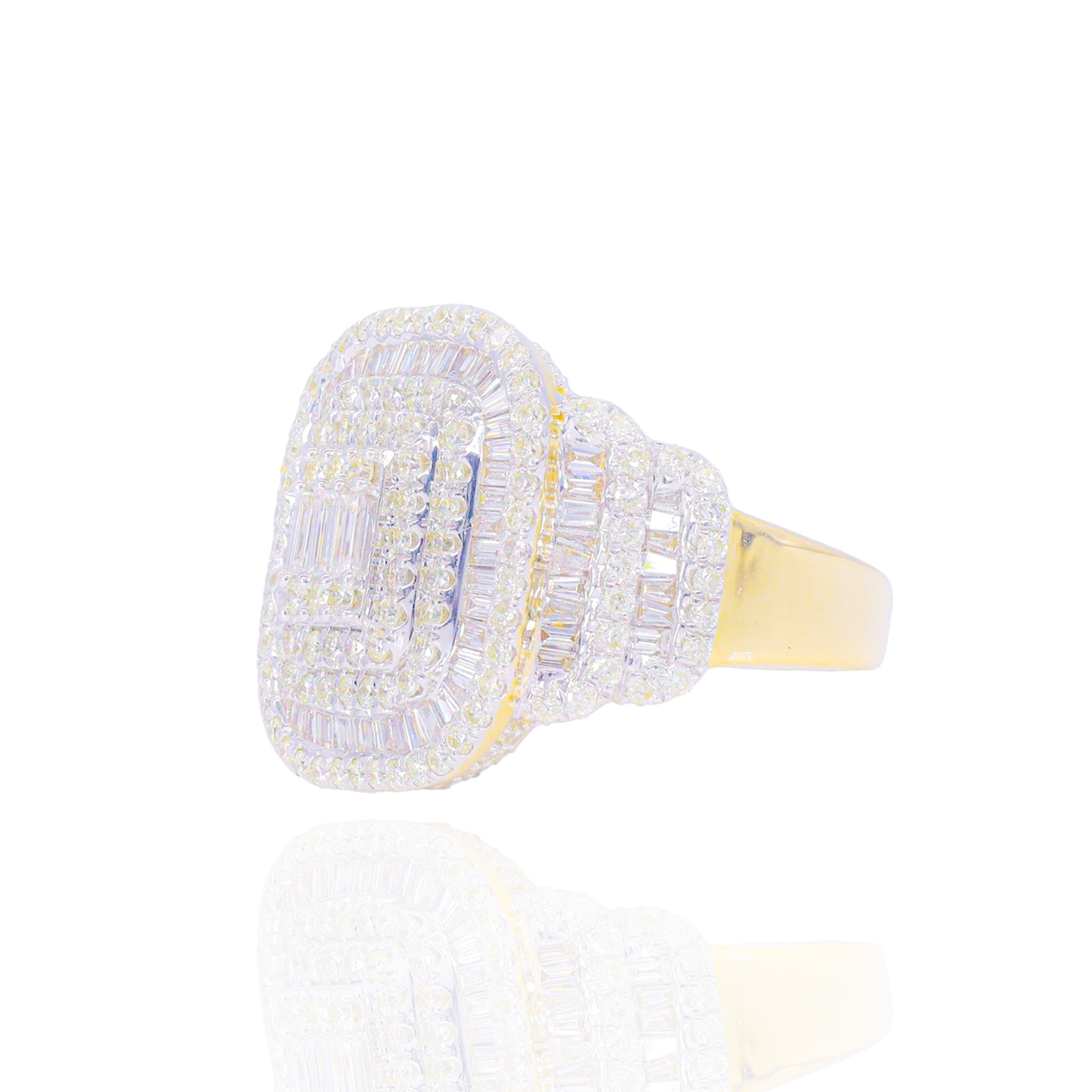 Squared Baguette & Round Diamond Ring