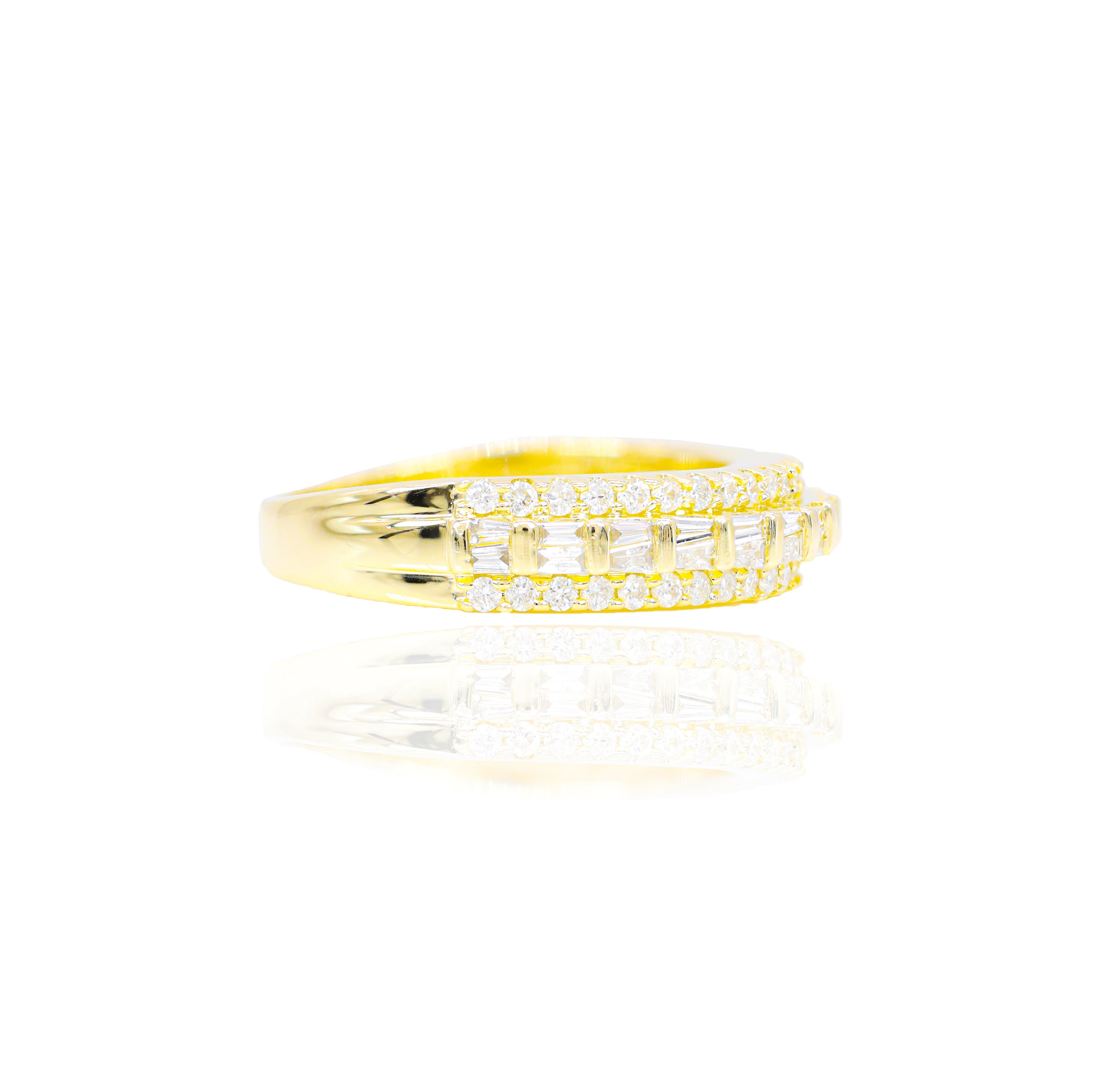 Center Row Baguette w/ Round Diamond Ring Band