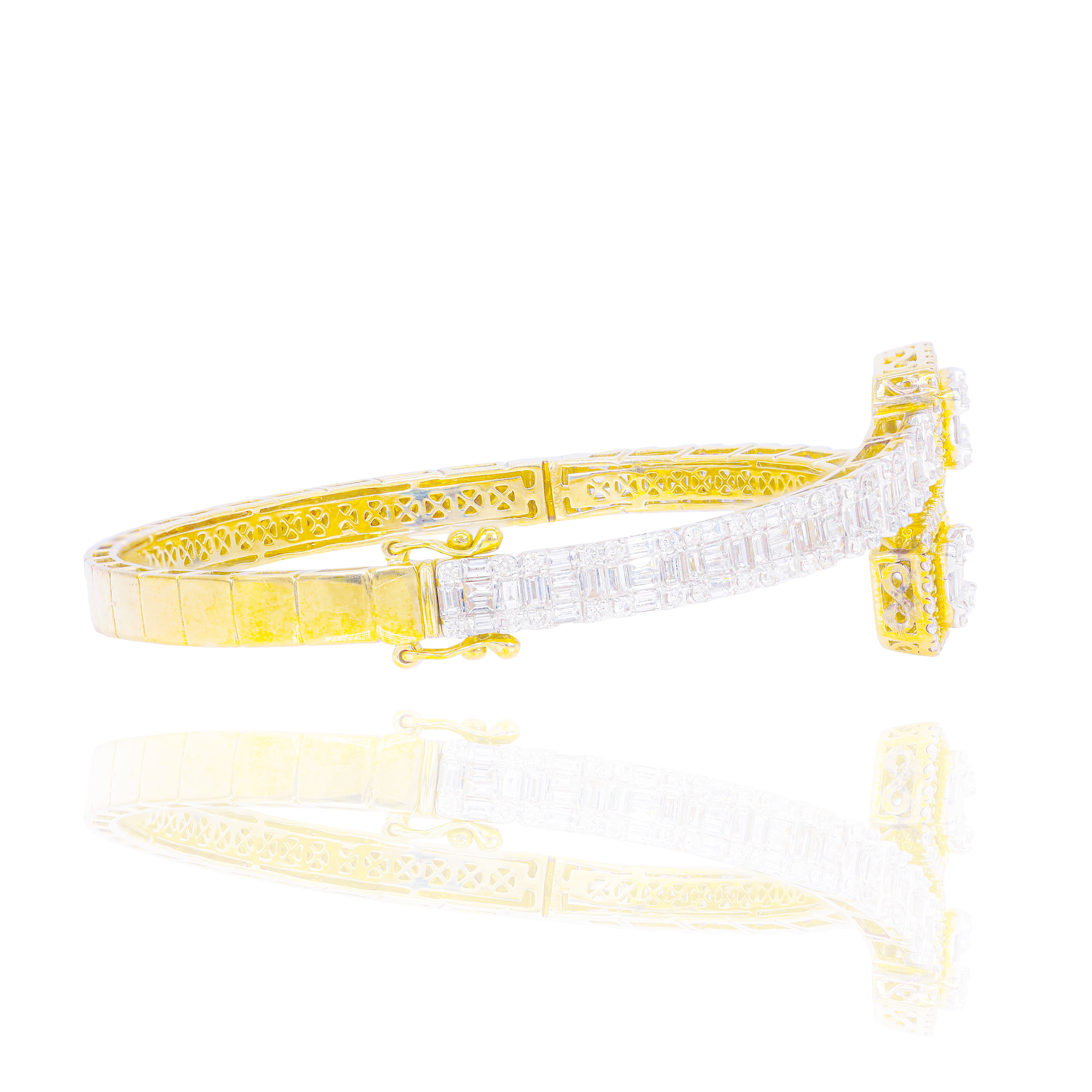 Baguette & Round Half Way Diamond Bangle