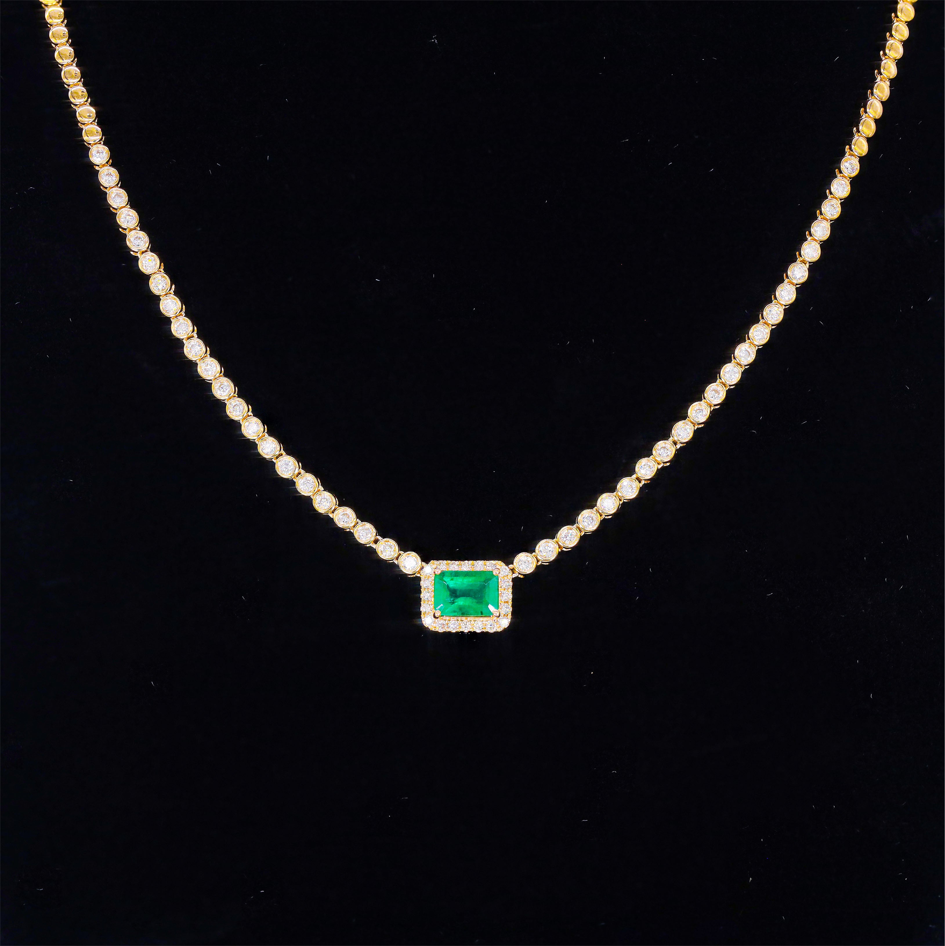 Natural Green Emerald Pendant with Diamond Tennis Chain