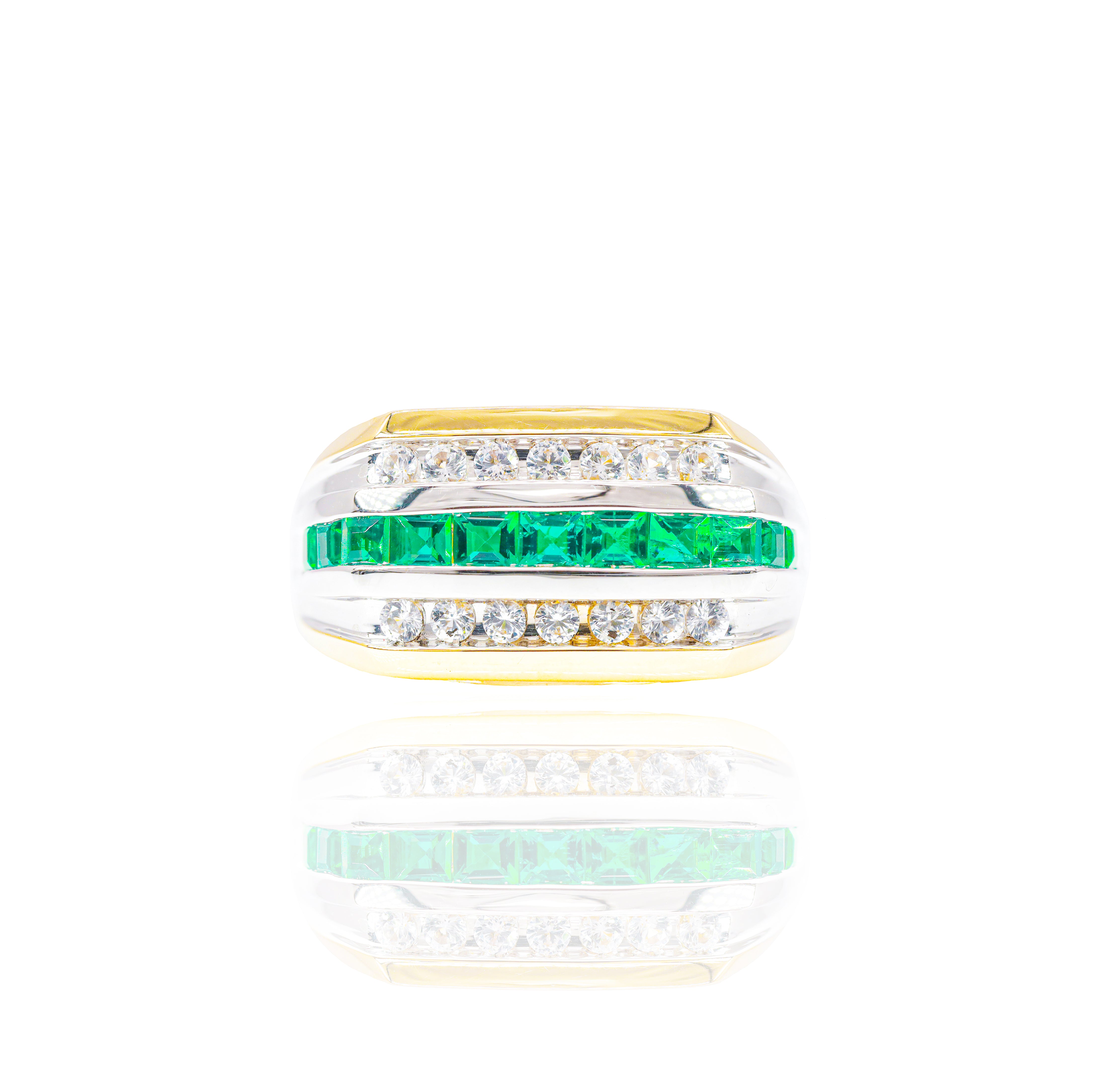 Green Emerald Gemstone Diamond Ring