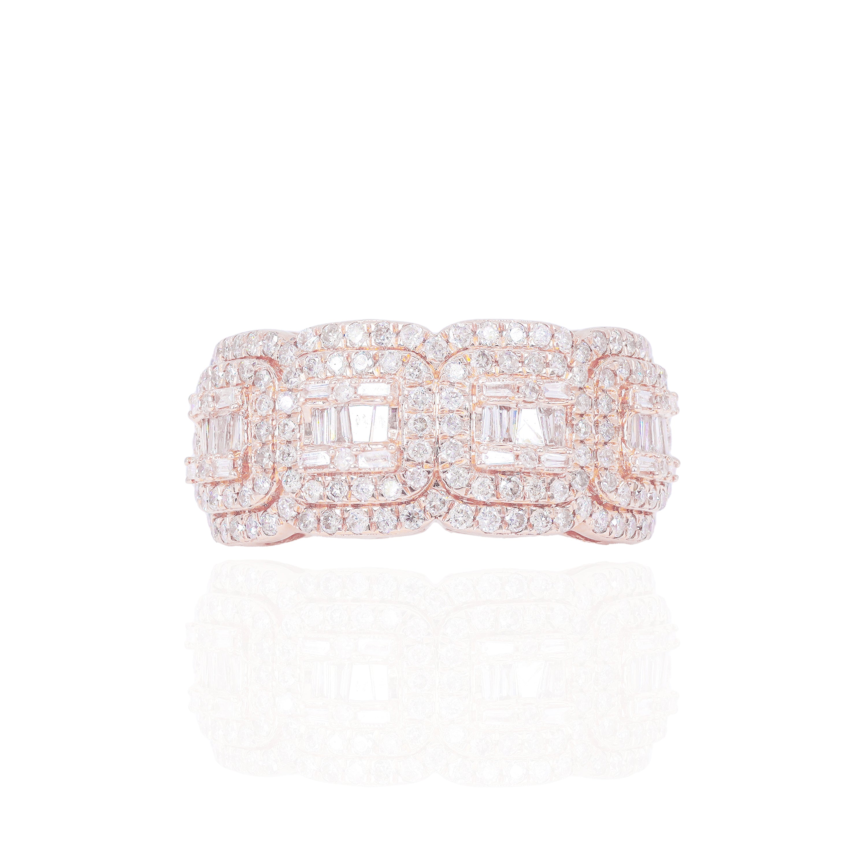 4 Sectional Baguette with Round Diamond Ring