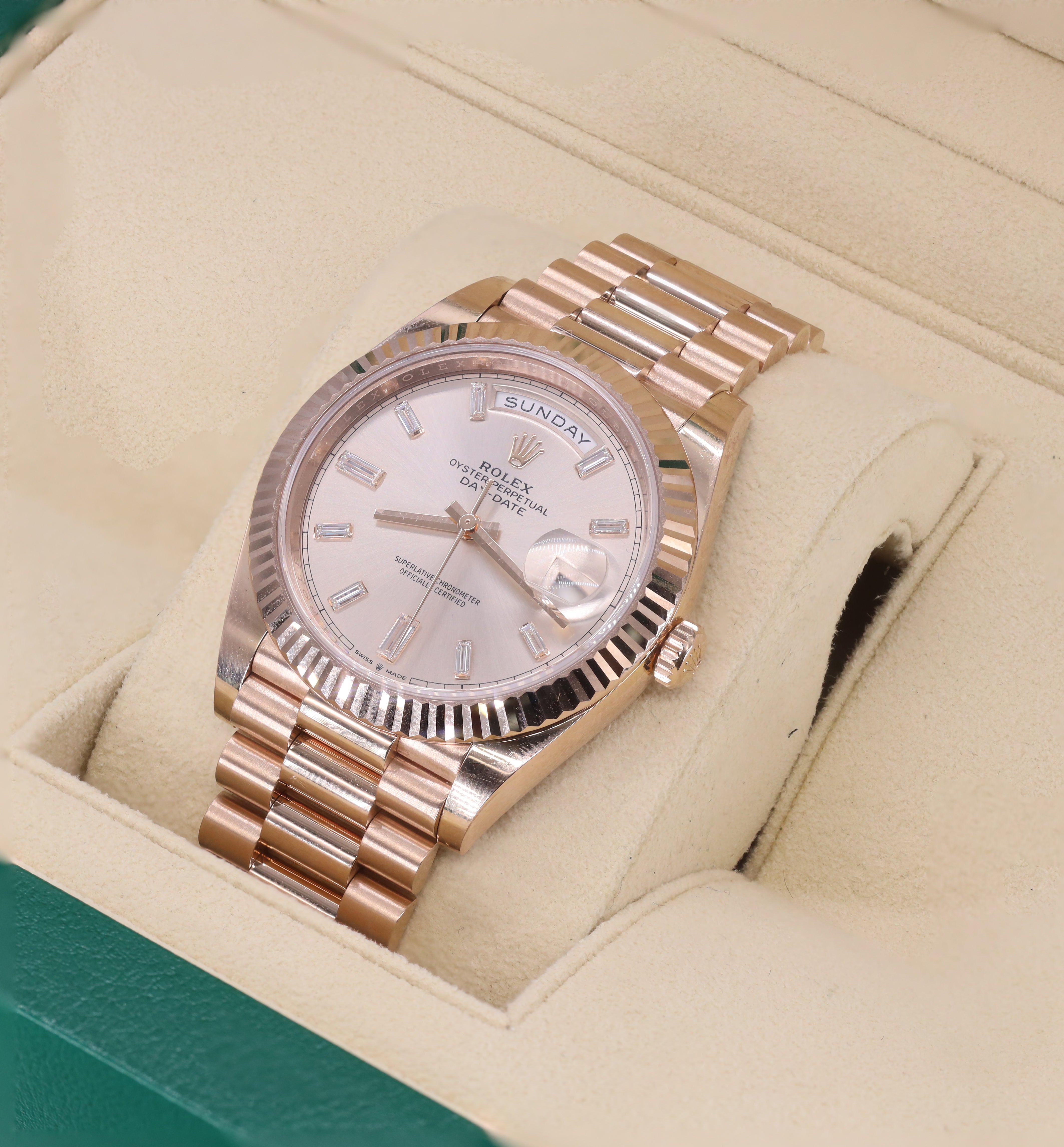 Rolex 228235 Day-Date 40mm Everose Gold Sundust Baguette Diamond Dial
