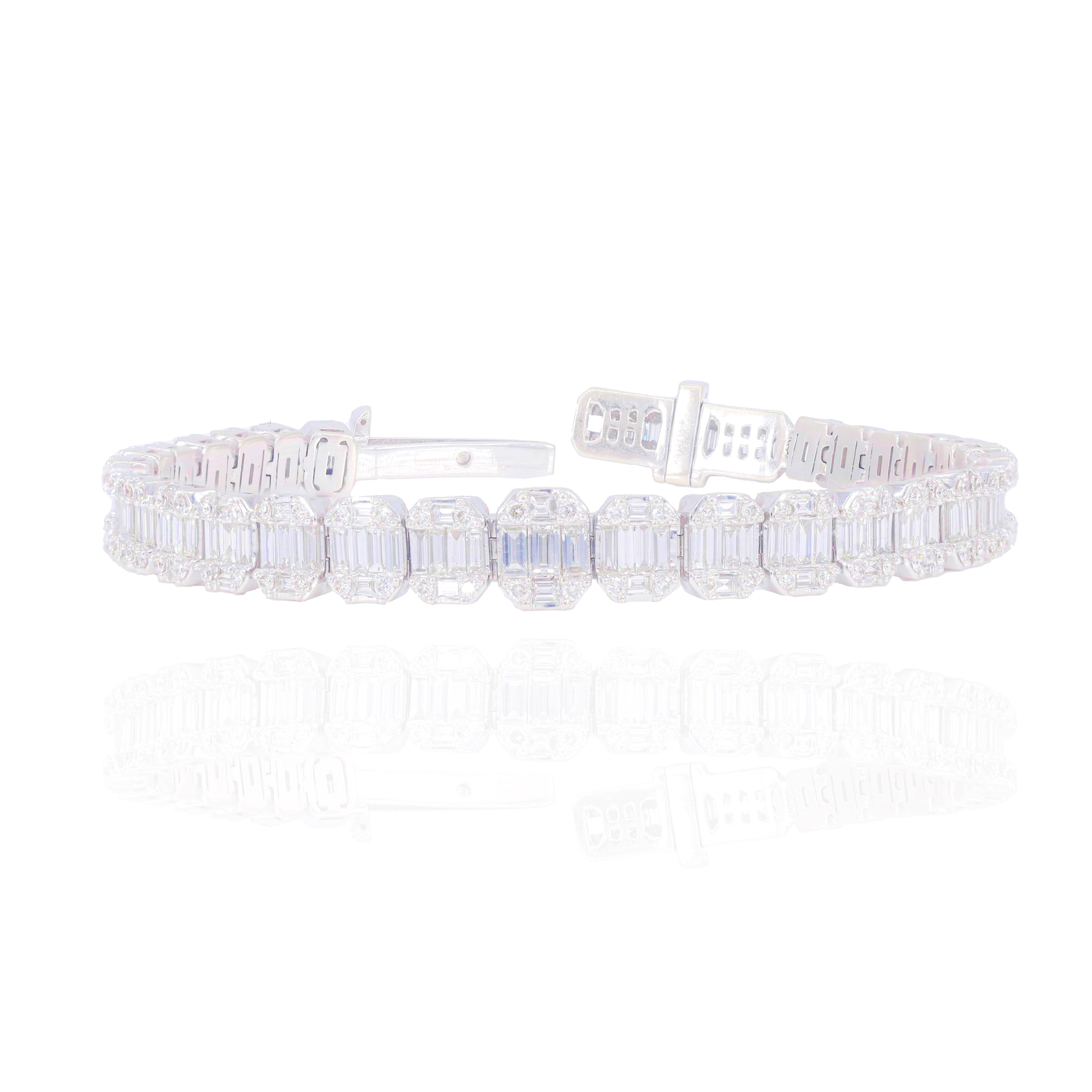 Graduating Baguette & Round Diamond Bracelet