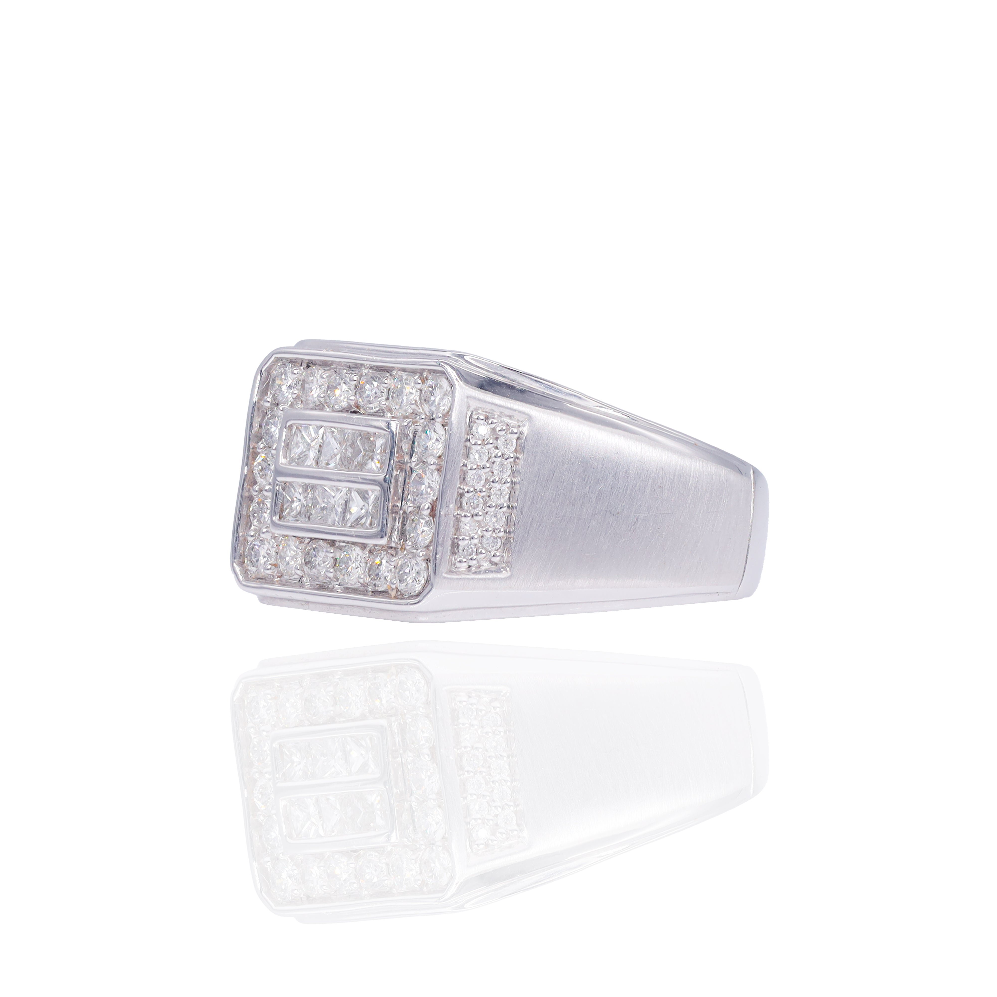 Princess Cut with Round Cut Diamond Ring