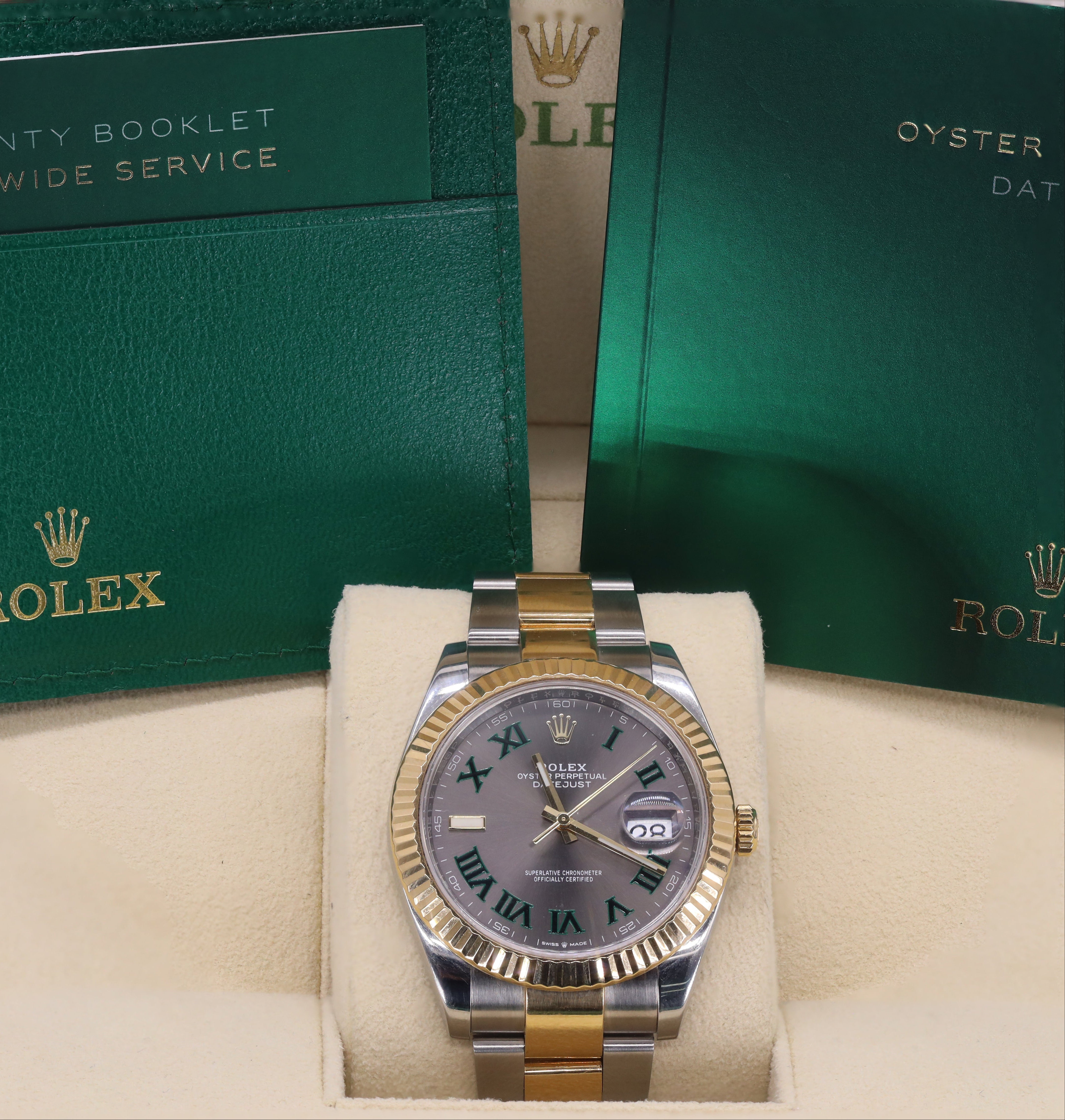 Rolex 126333 Datejust 41mm Mens Oyster Two-Tone 18K Gold Fluted Bezel & Wimbledon Dial