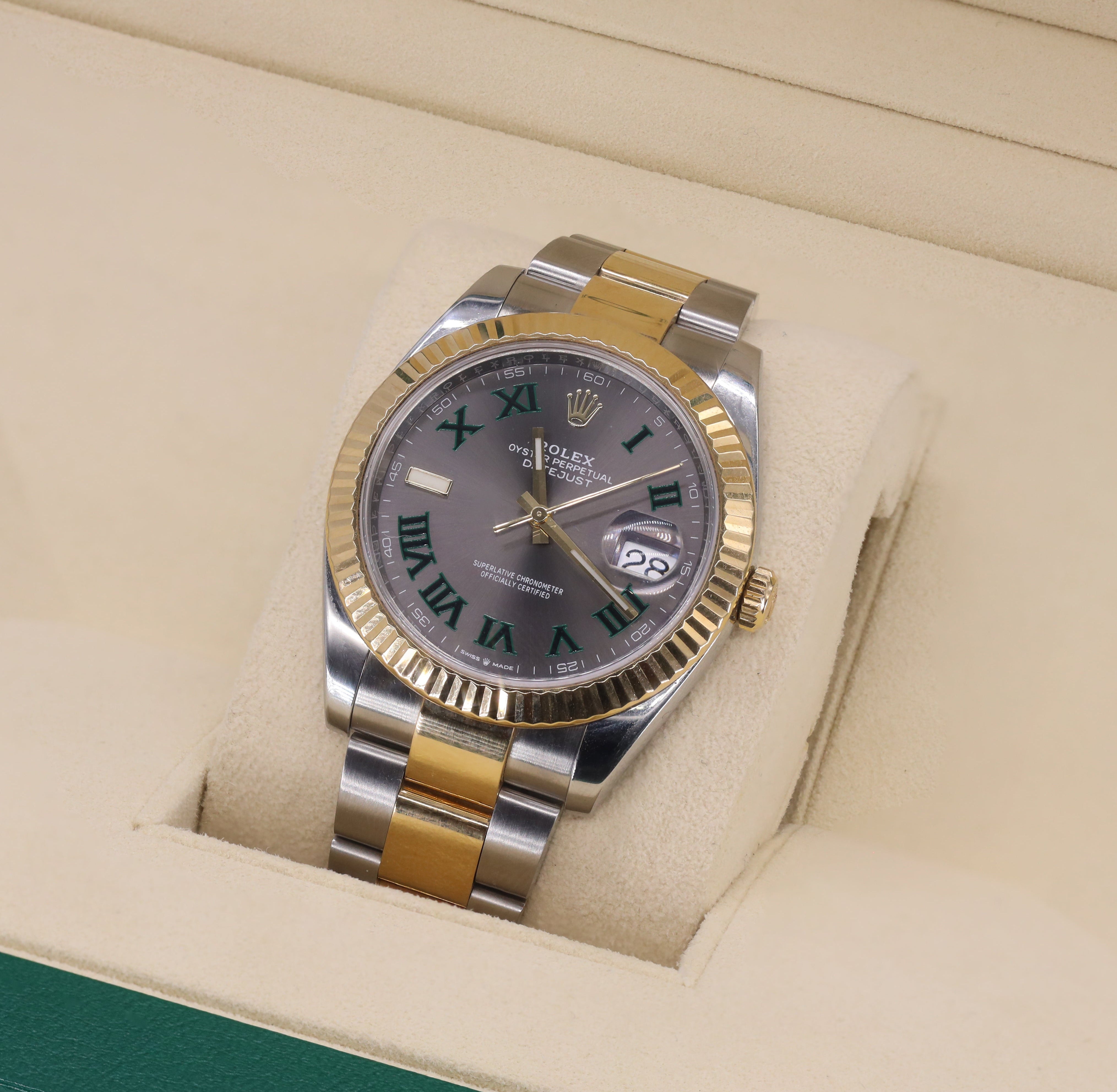 Rolex 126333 Datejust 41mm Mens Oyster Two-Tone 18K Gold Fluted Bezel & Wimbledon Dial