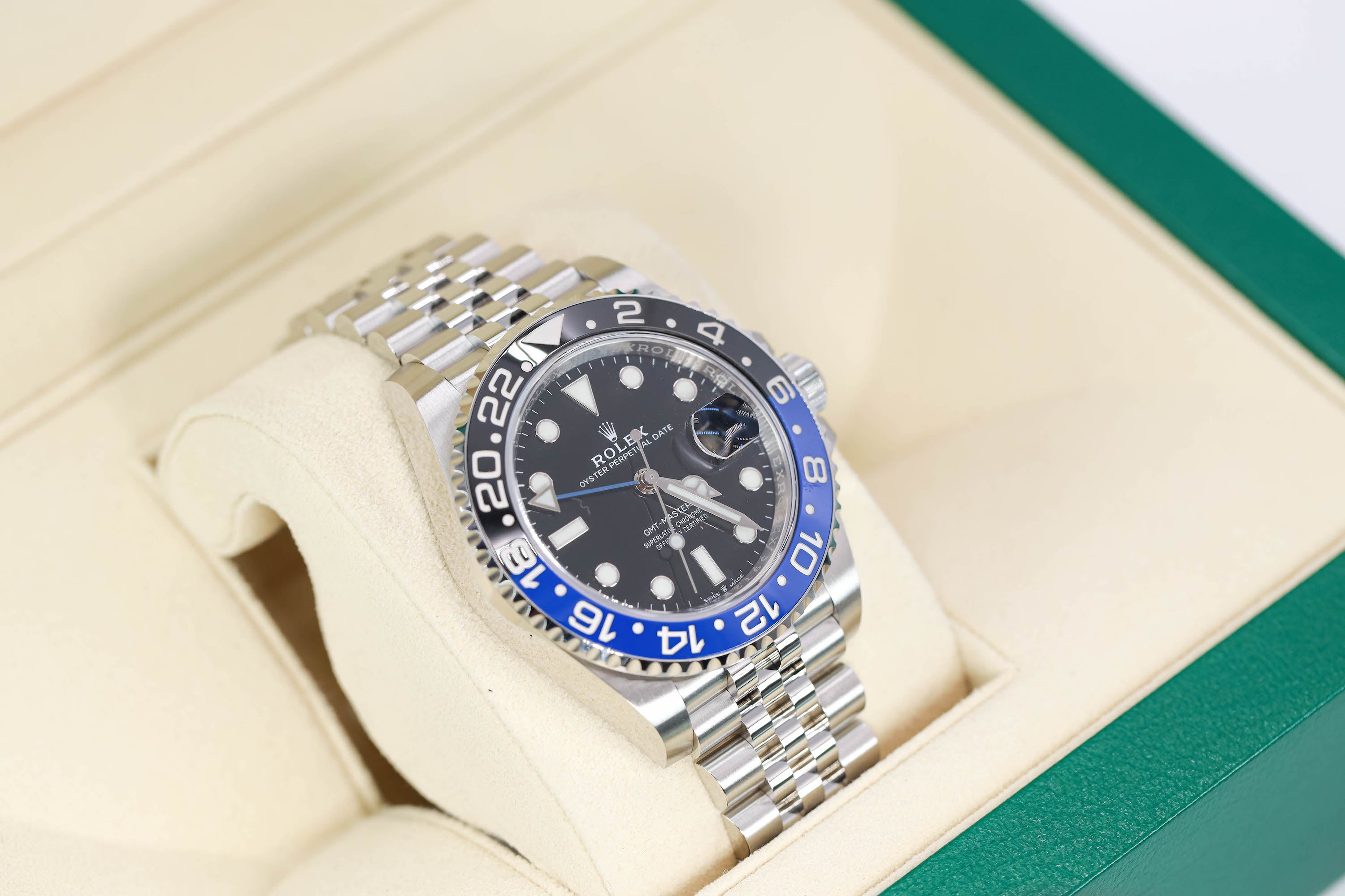 Rolex GMT-Master II Batman 40mm 126710BLNR Jubilee Oystersteel Bracelet