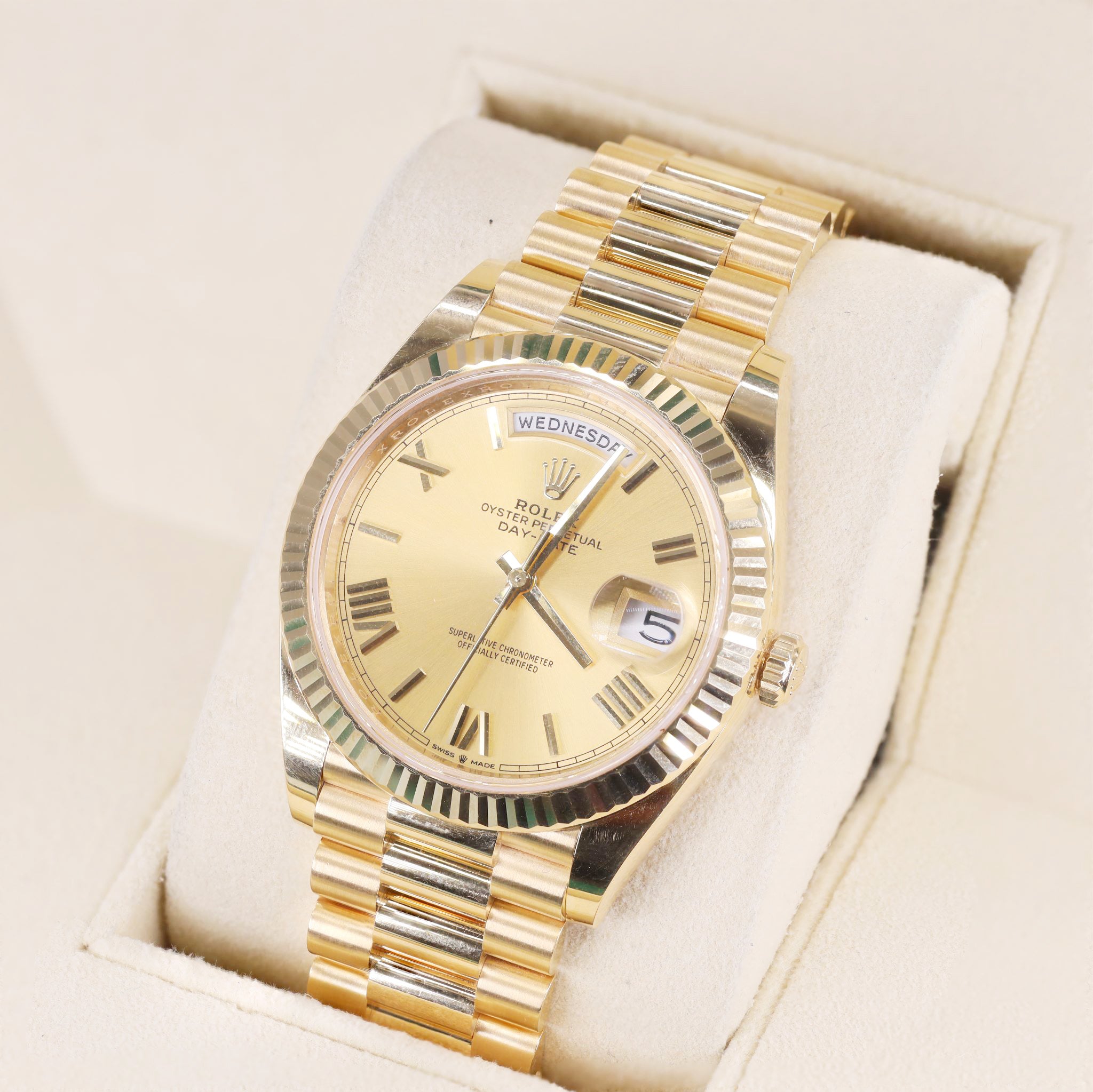 Rolex 228238 Day-Date 40mm Champagne Index Dial