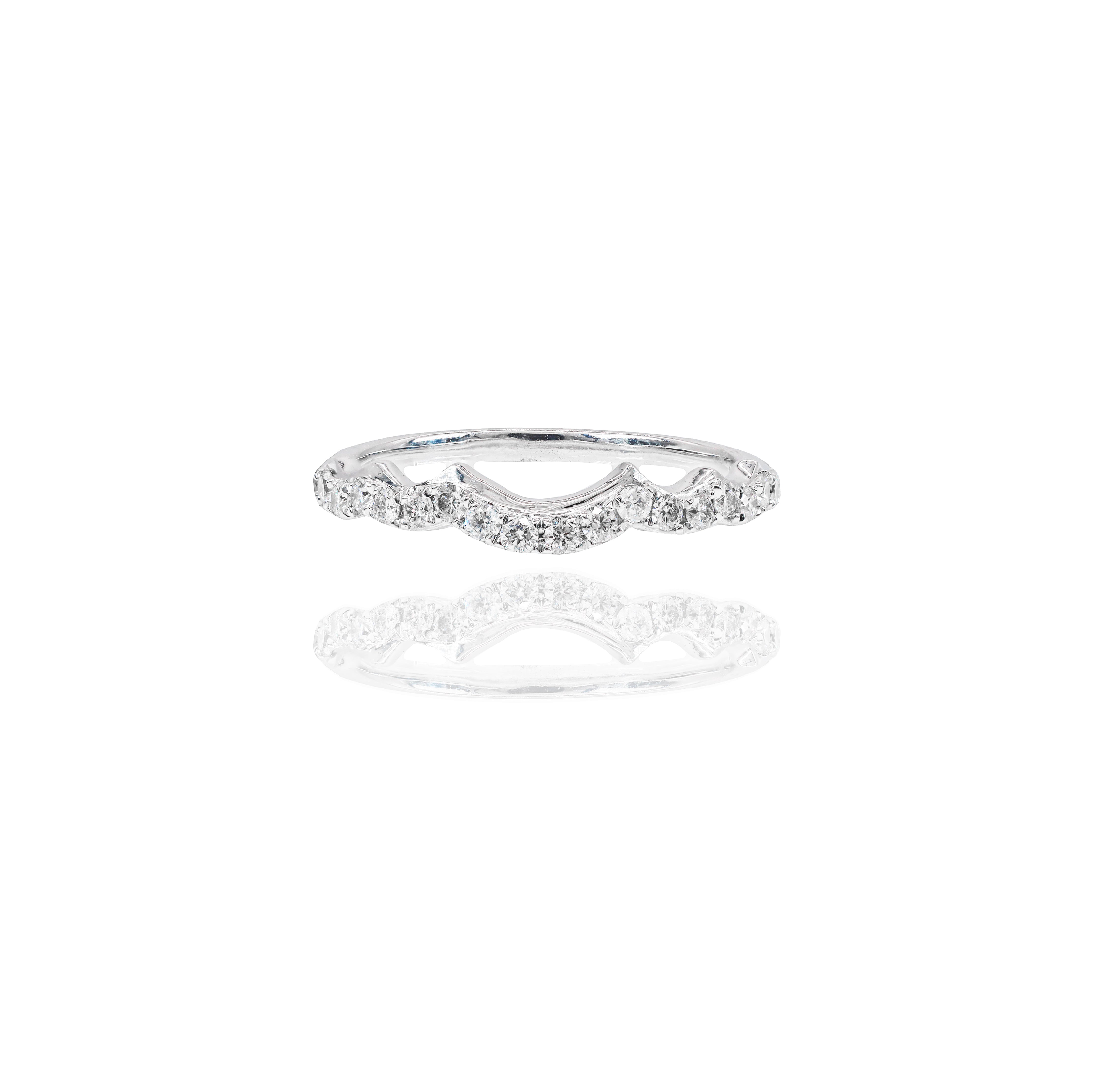 Princess Shaped with Halo Diamond Engagement Ring & Gradual Band